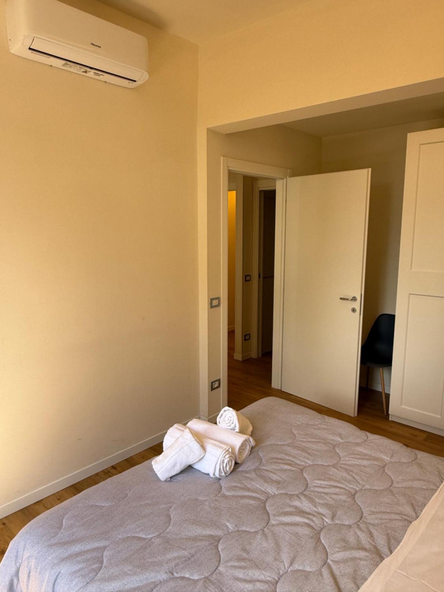 Vittoria Sull'Adige Apartment เวโรนา ภายนอก รูปภาพ